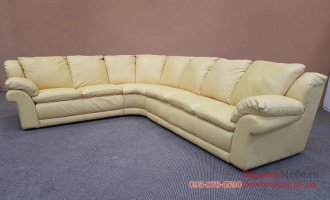 Большой кожаный угловой диван