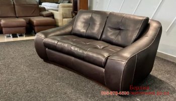 Шкіряний диван Sofa